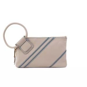 HOBO Sable Clutch/Wristlet in taupe! NWT!!